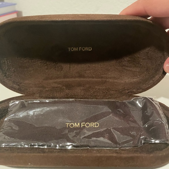 Tom Ford Angelica Sunglasses - Picture 5 of 8